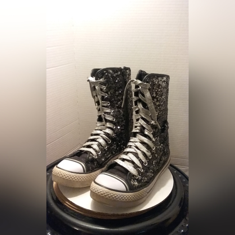 Skechers High Top Sequin Lace Up Black Sneakers With Side Zipper Size 5 EUC